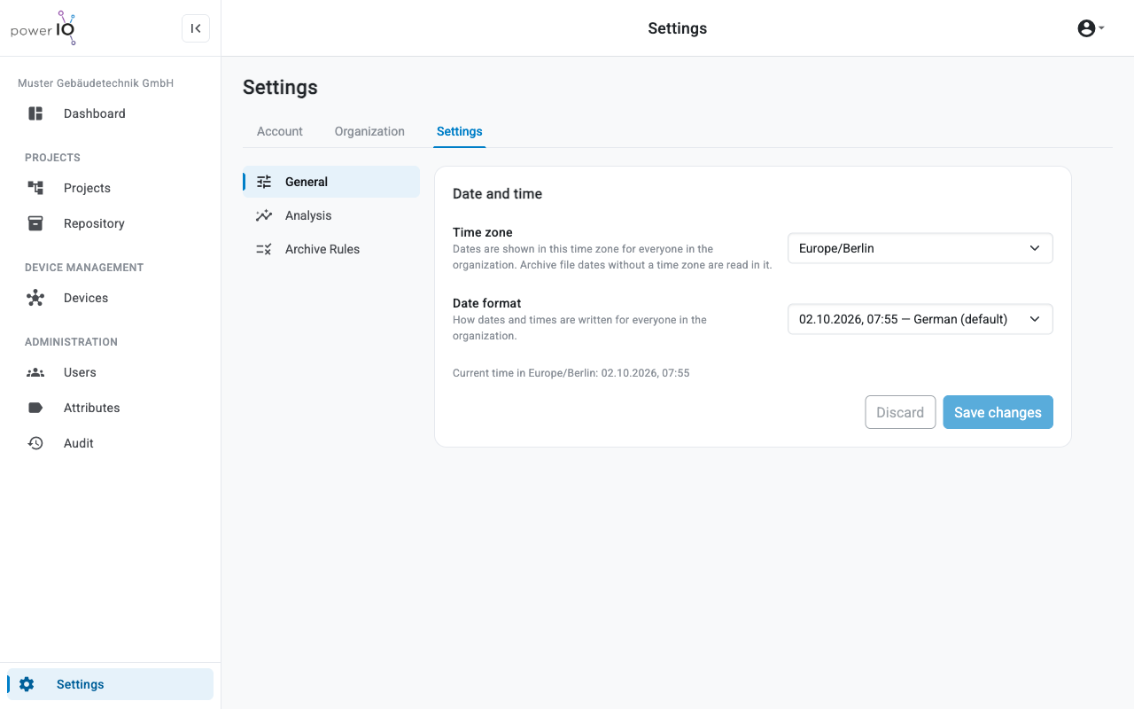 Tab Settings mit dem Bereich General und den Feldern Time zone und Date format
